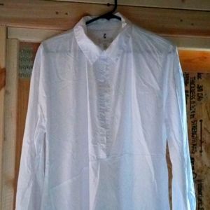 Cupio size xlarge white long sleeve shirt